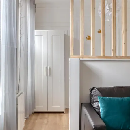 Апартаменты Blue Bird Avec Place De Parking ! Руан