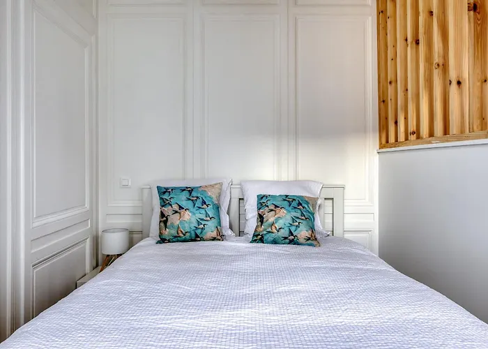 Apartamento Blue Bird Avec Place De Parking ! Ruan